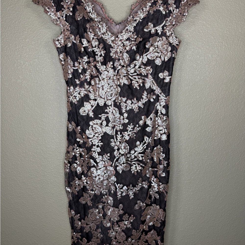 Tadashi Shoji‎ Blush Black Floral Sequin Sheath Dress Cocktail Formal Evening